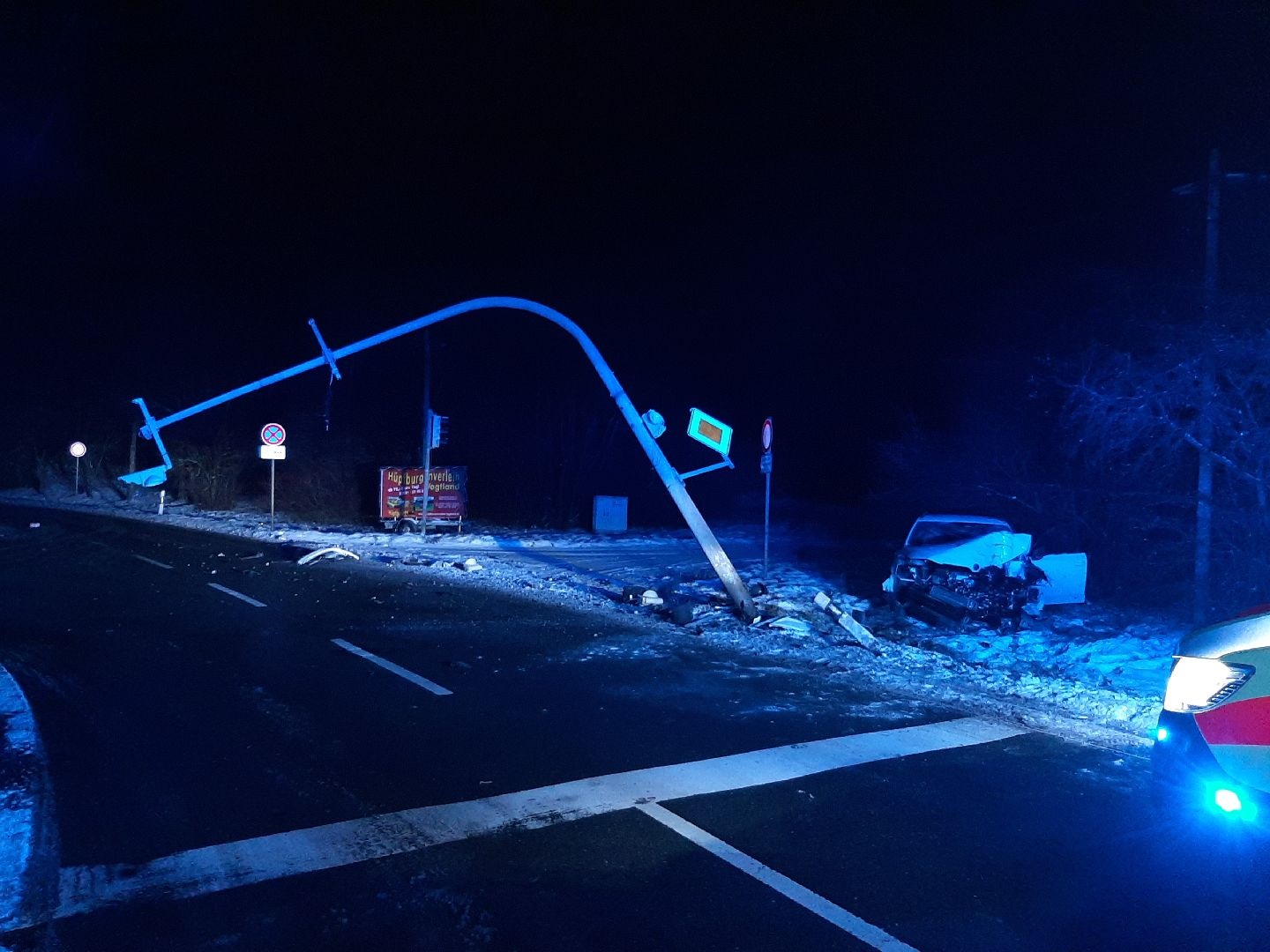 Polizei-Report Plauen-Vogtland: Betrunken Unfall in Weischlitz gebaut