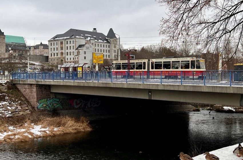 Neue Großbaustelle: Sanierung der Elsterbrücke in Plauen beginnt. Foto: S. Höfer