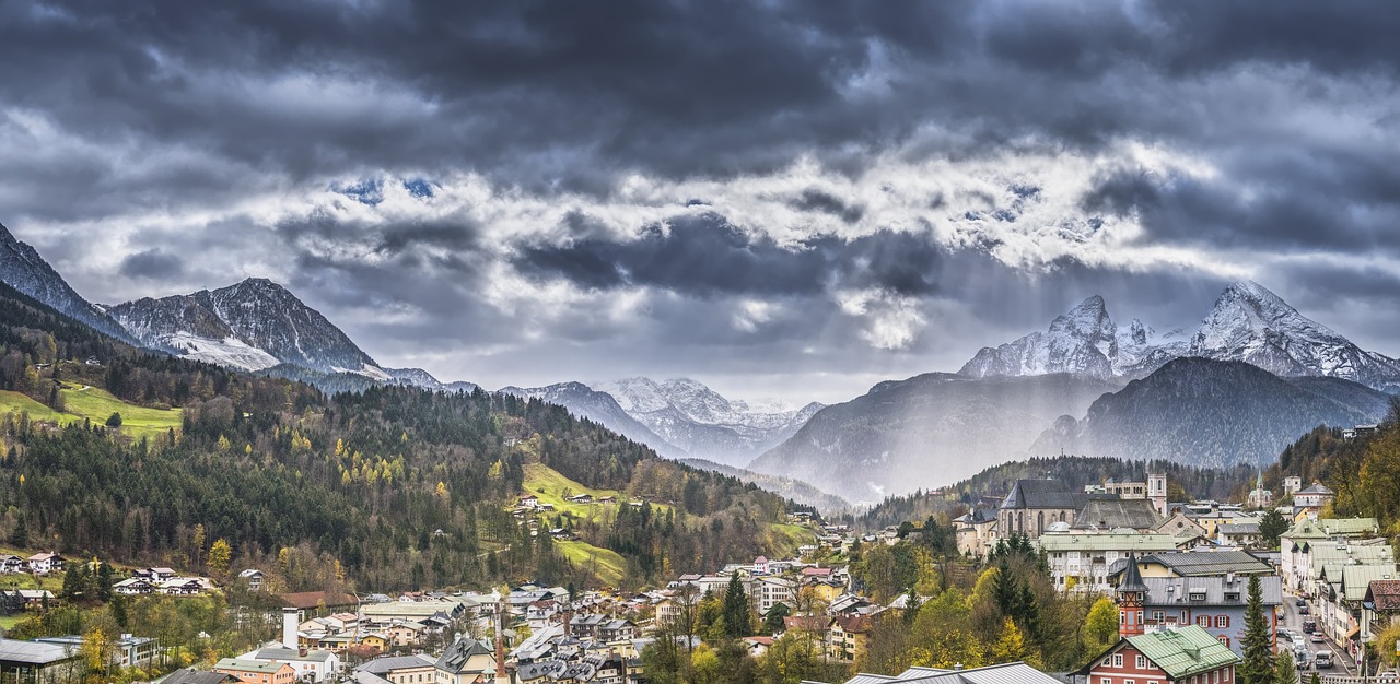 Hausbau Land vs. Stadt – Wo liegen die Vor- und Nachteile?