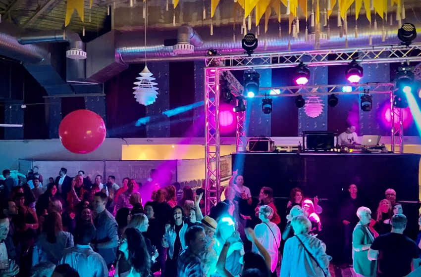 Die Plauener Tanznacht - Eine Nacht im Discofieber