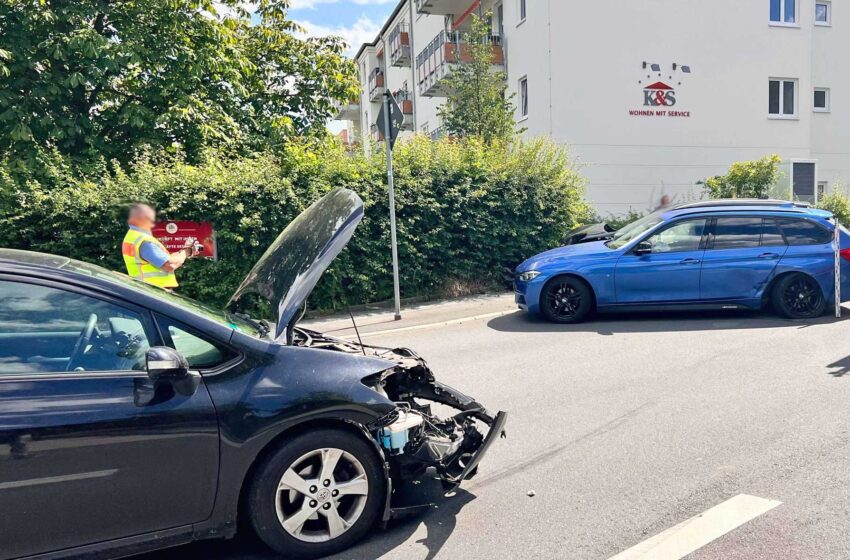 Fünf Personen bei Unfall in Plauen verletzt. Foto: S. Höfer