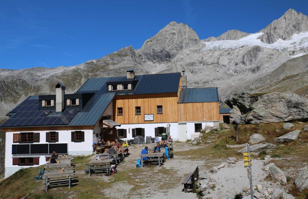 Plauener Hütte in den Alpen wird 125 Jahre