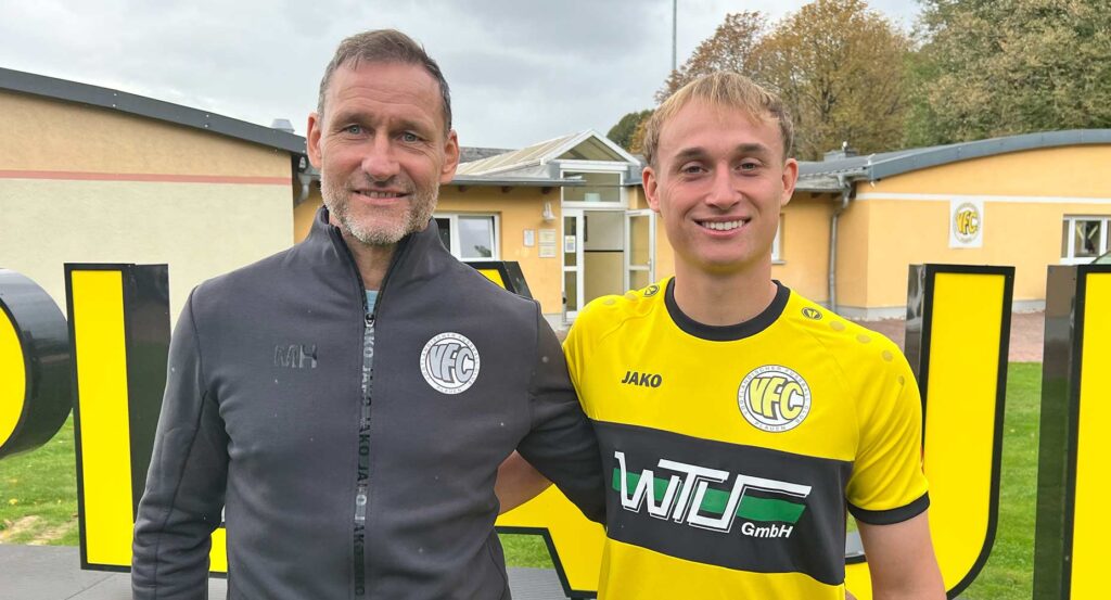 Herzlich Willkommen, Fabio Riedl! Einen weiteren Neuzugang verkündet der VFC Plauen. Mit Fabio Riedl verstärkt ein Mittelfeldspieler die Plauener. Der 21-Jährige durchlief die Jugend beim FC Ingolstadt. Foto: Sebastian Höfer