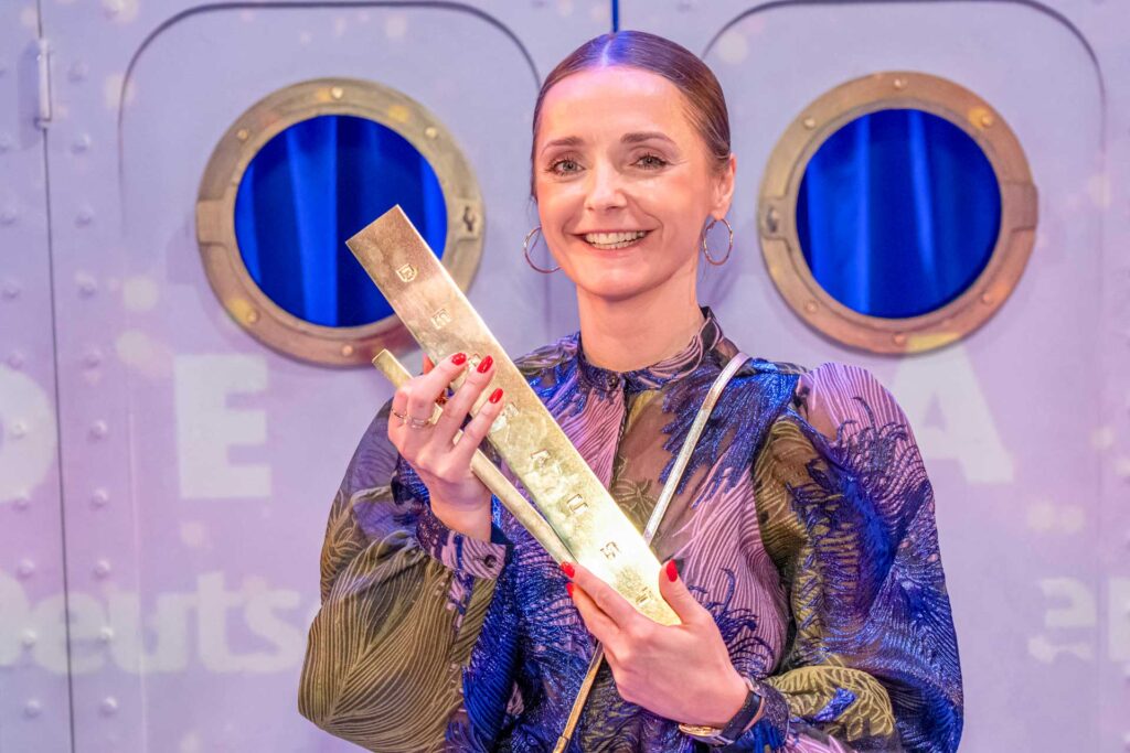 Joanna Lewicka erhält den FAUST-Preis für Inszenierung am Theater Plauen-Zwickau. Foto: Markus Nass